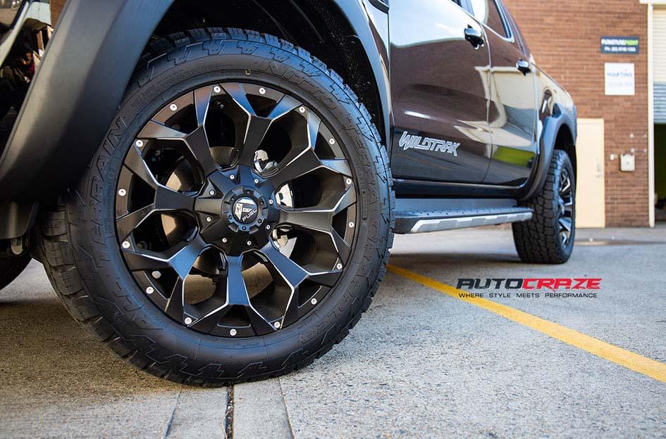 FORD RANGER ASSAULT GLOSS BLACK MILLED ACCENTS